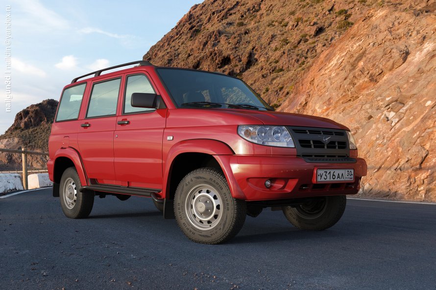 УАЗ-3163 «Patriot»