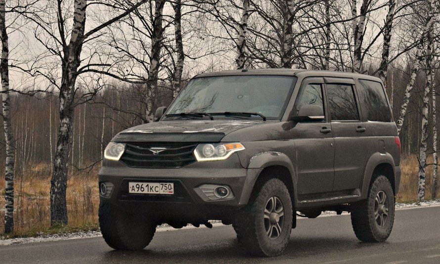 УАЗ-3163 2005 зеленый
