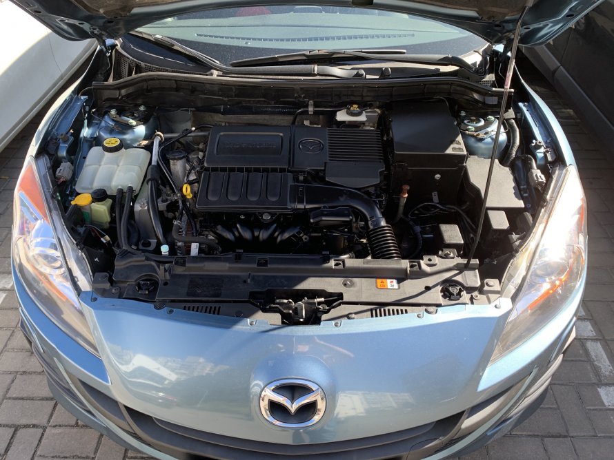 Mazda 3 BL 1.6 под капотом