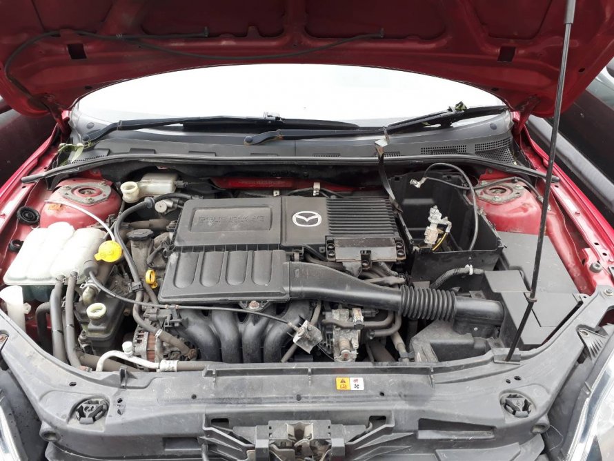 Mazda 3 BK подкапотное
