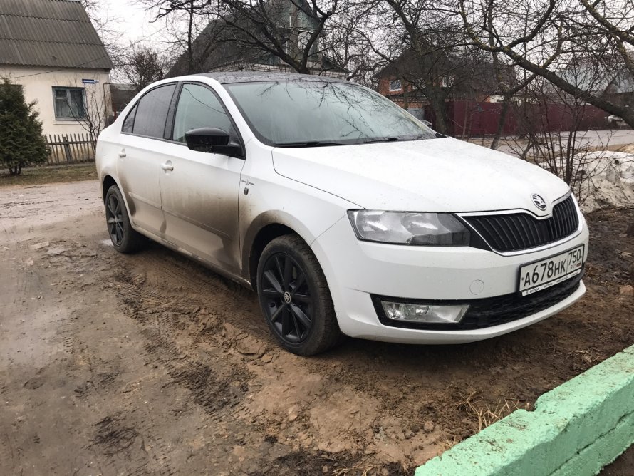 Skoda Rapid Hockey Edition