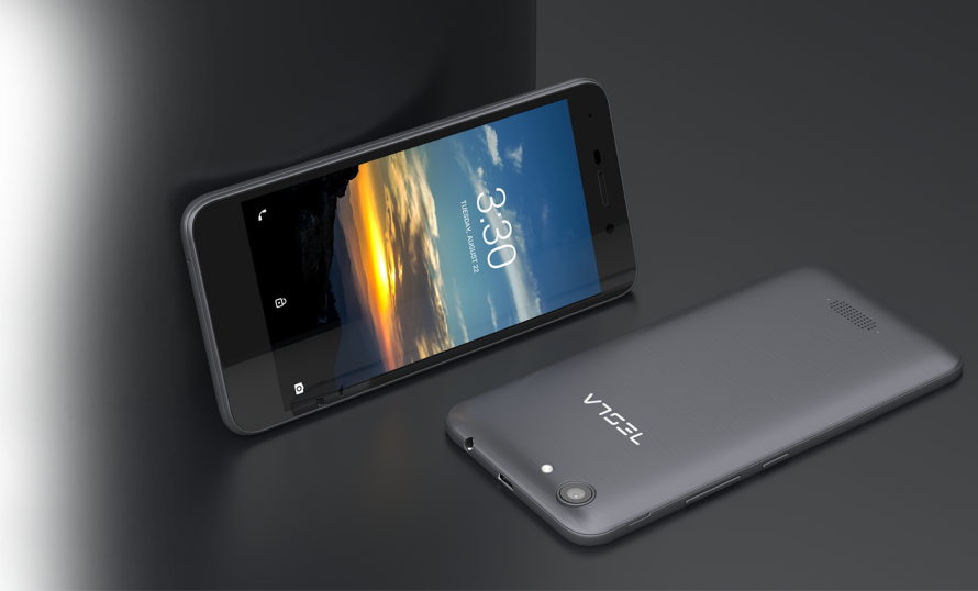 Smartphone Tesla model p