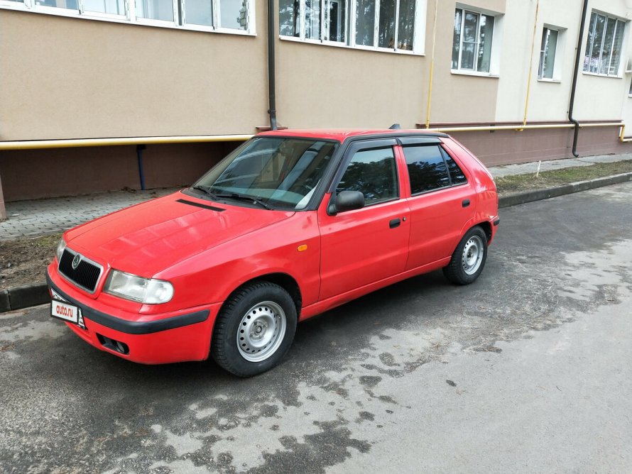 Шкода Фелиция 1998 красная