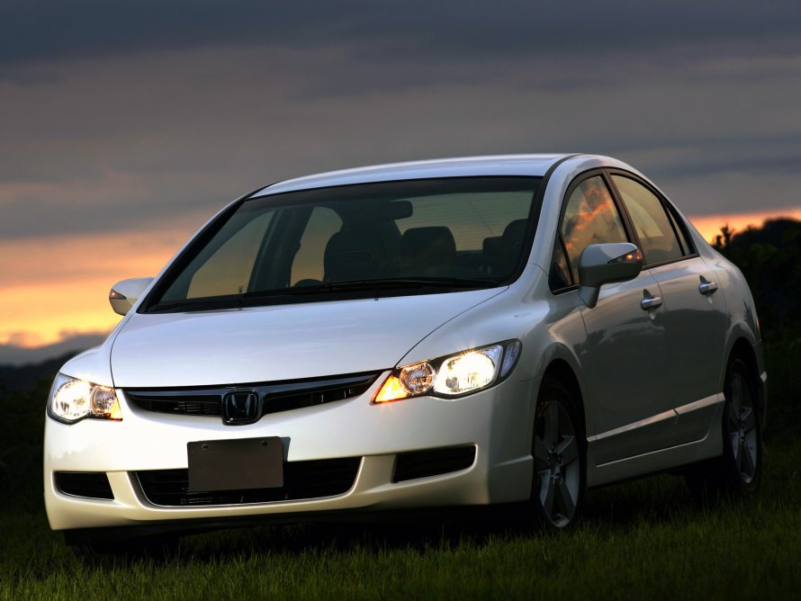 Honda Civic 8 седан