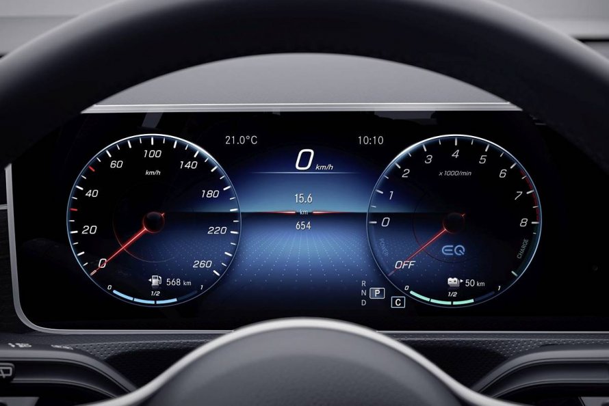 Mercedes Benz приборная панель 2020