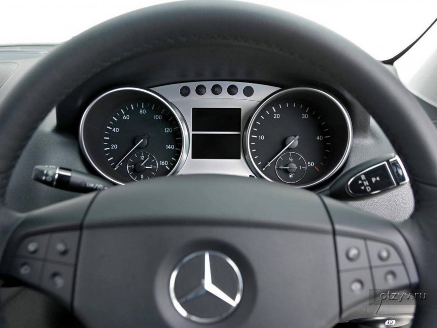 Mercedes ml 350 приборная панель