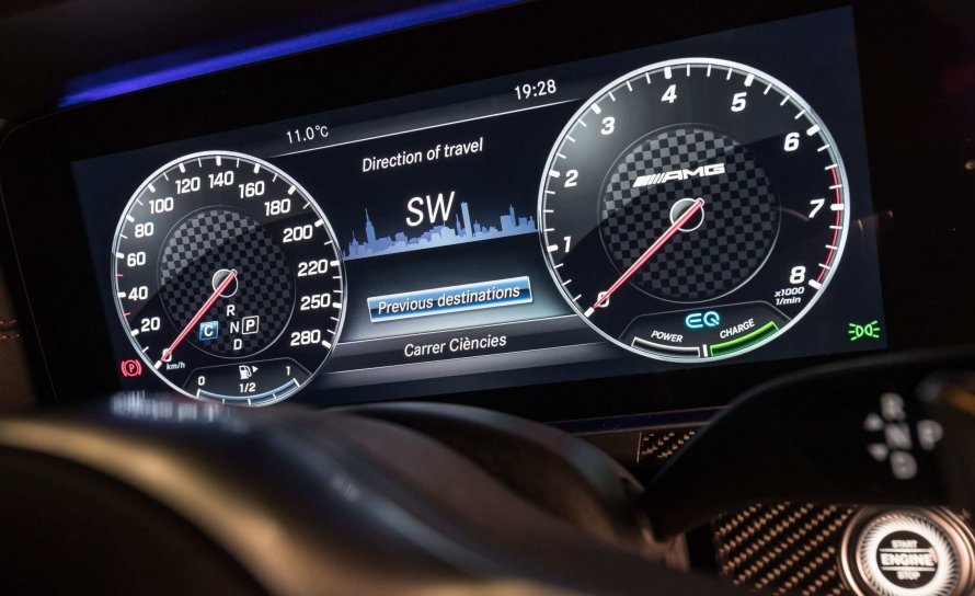 Приборная панель Mercedes CLS 63 AMG