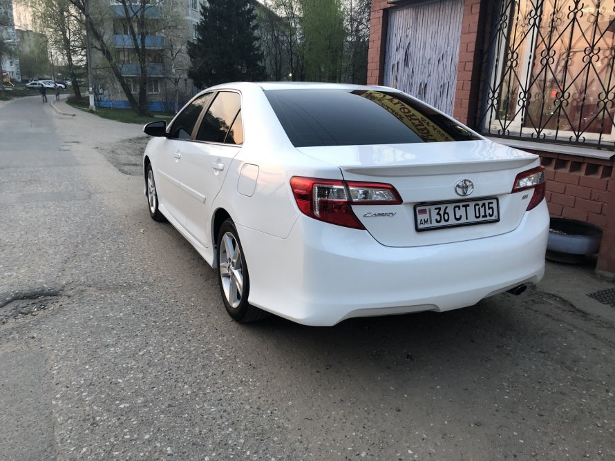 Toyota Camry v50 se
