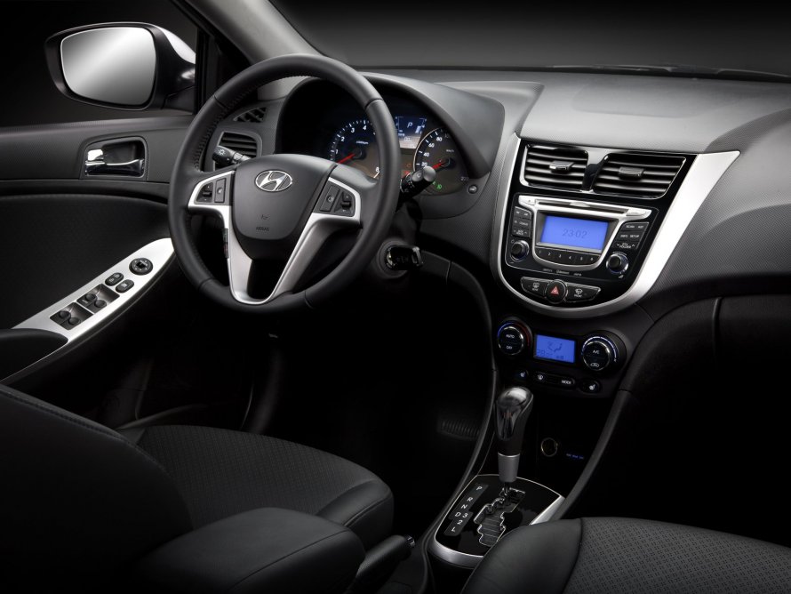 Hyundai Solaris 2016 салон