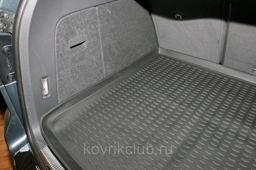 Коврик в багажник VW Touareg 2