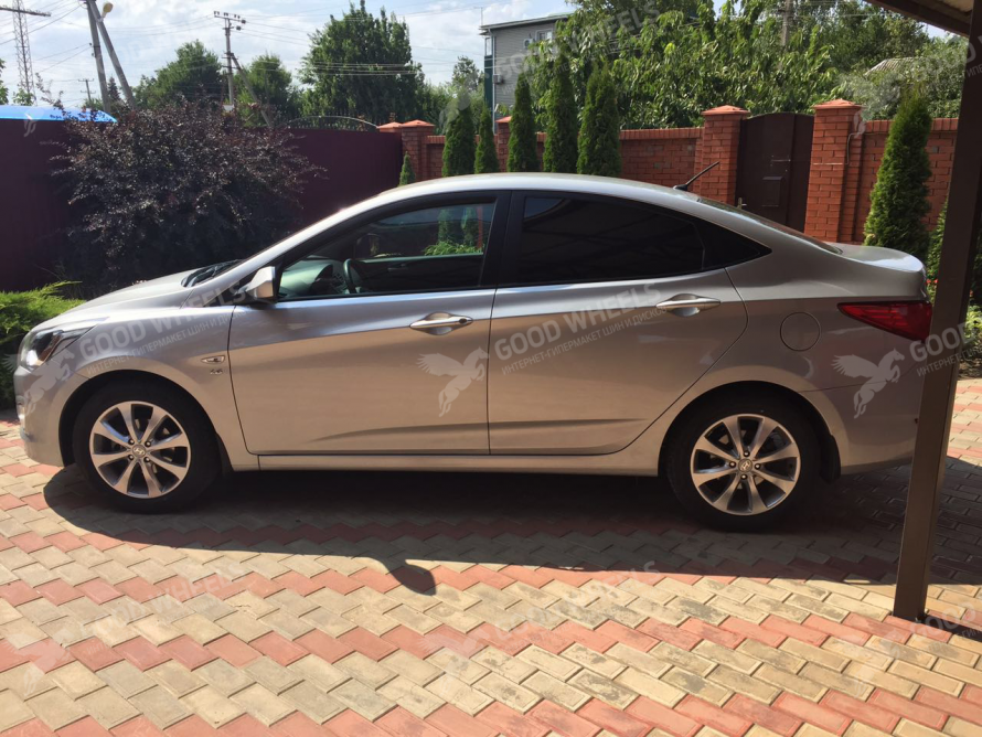 Replica Hyundai Solaris r16