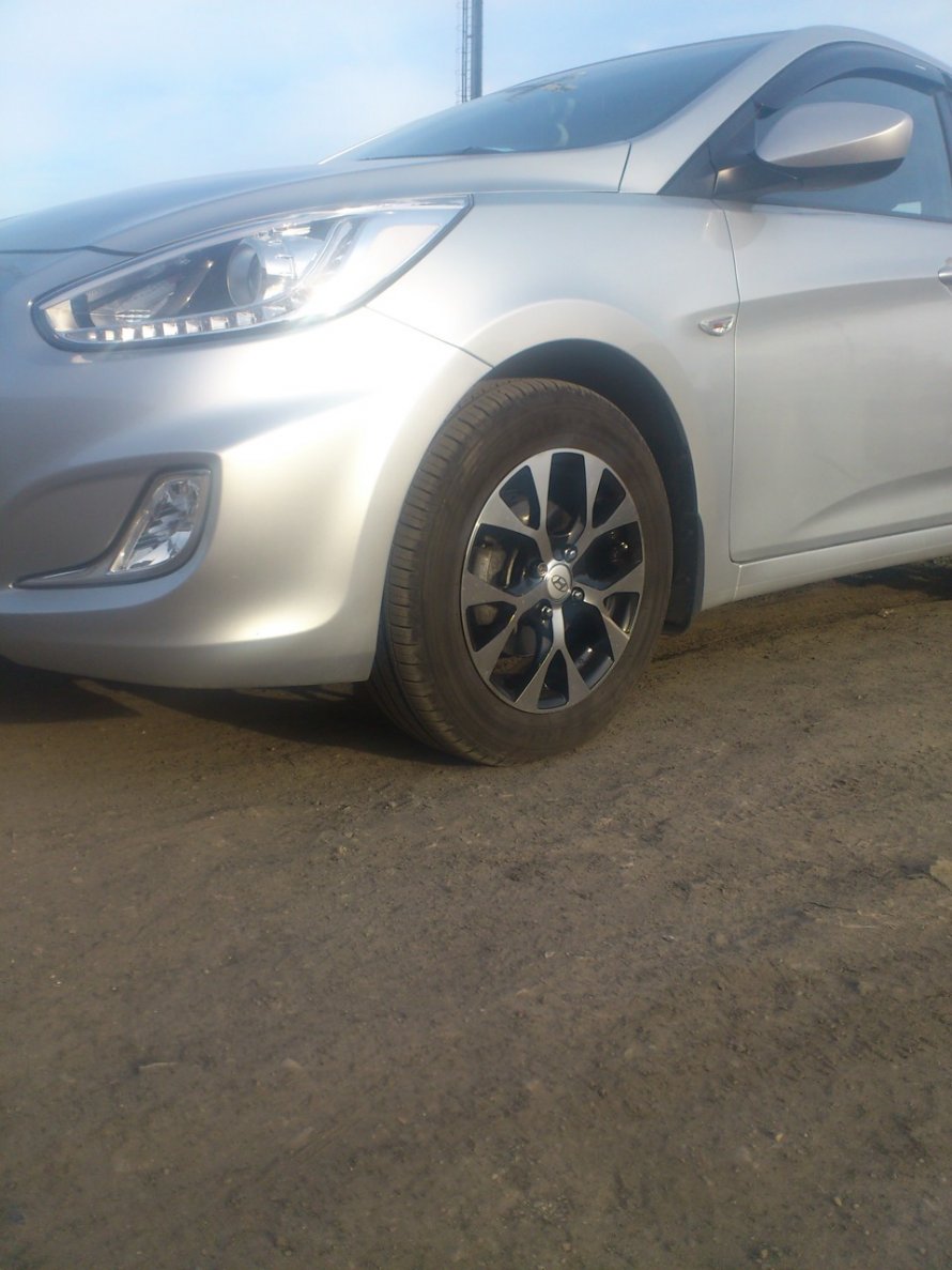 Диски Hyundai Solaris r15