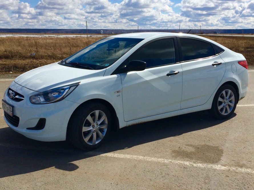 Hyundai Solaris r15