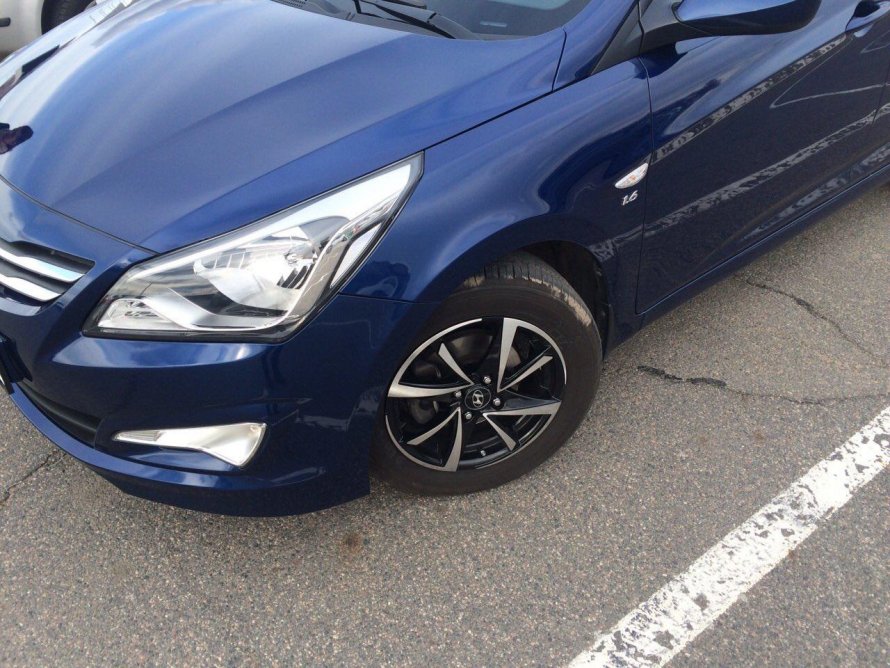Hyundai Solaris 2015 r19