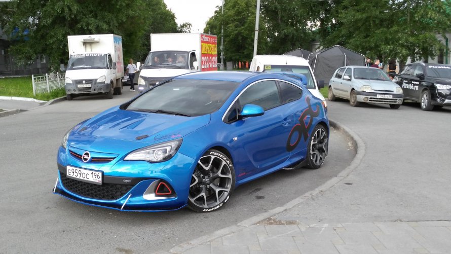 Opel Astra j OPC