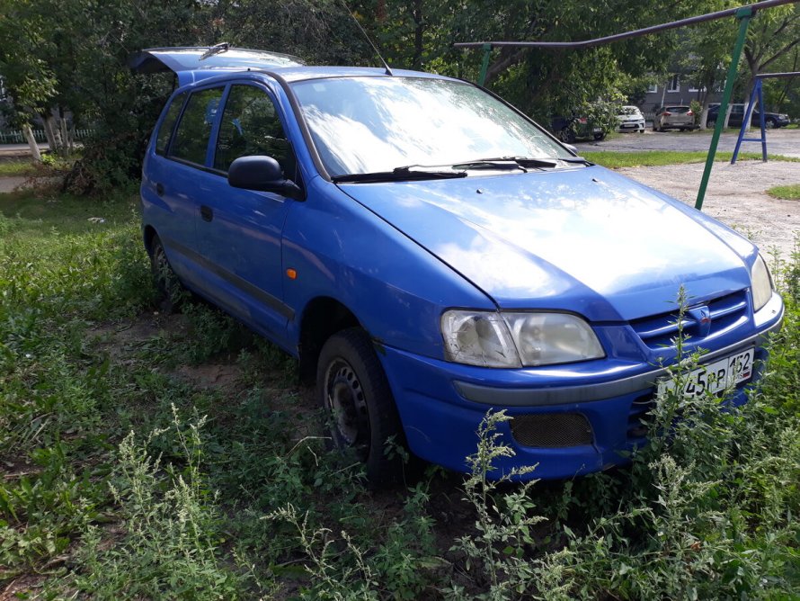 Mitsubishi Space Star 1999
