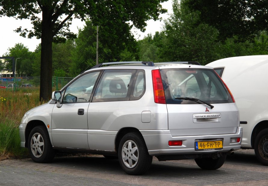 Mitsubishi Space Star 1.3 МТ, 1999