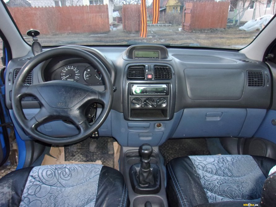 Митсубиси Спейс Стар 1999 1.3