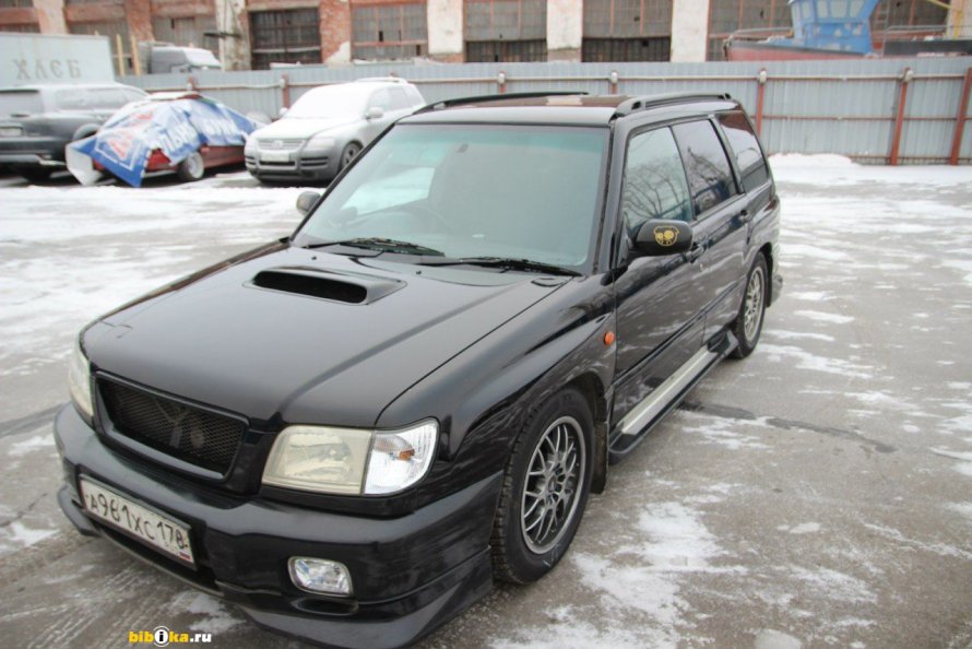 Subaru Forester 1997 двухцветный