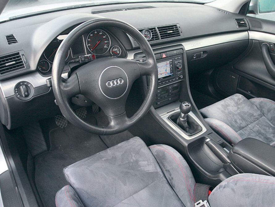 Audi s4 2000 салон