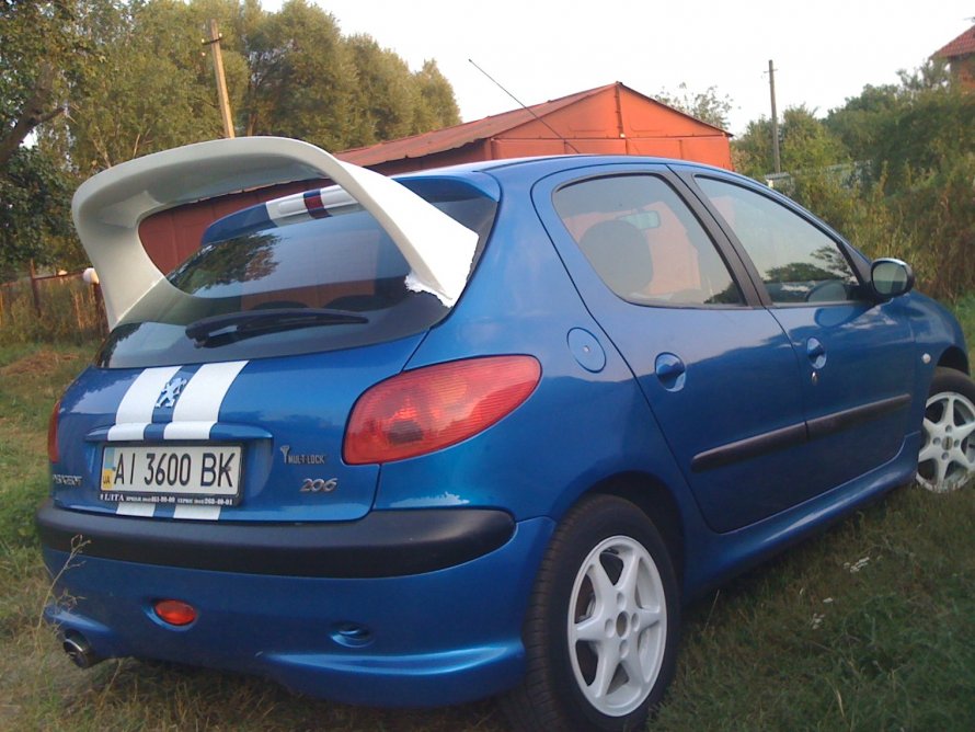 Peugeot Tuning Orange