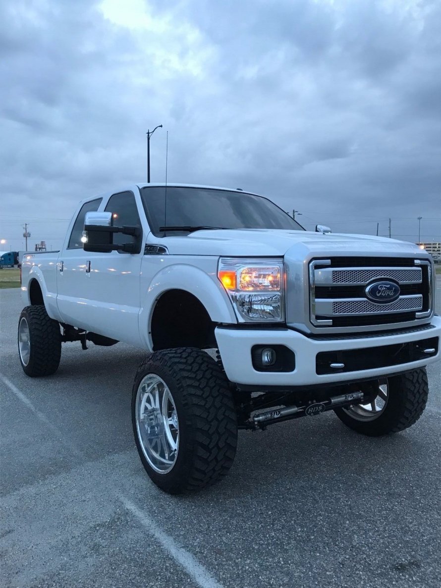 Toyota Tundra 2014 vs 2008