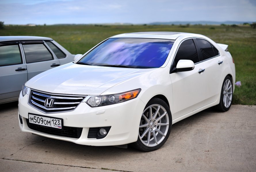 Honda Accord 8 белый