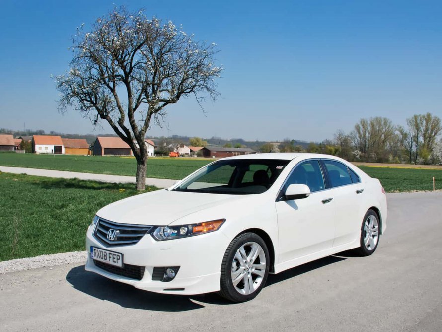 Honda Accord 8 белый