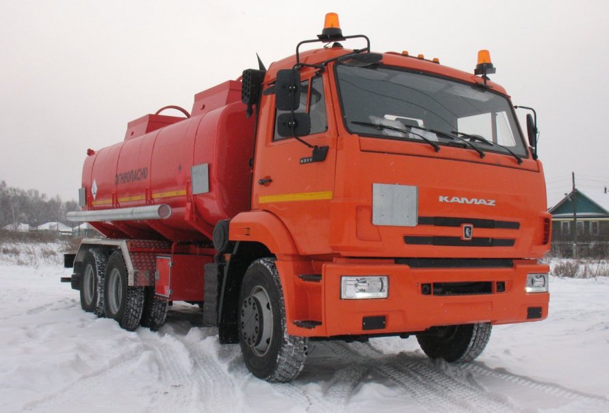 КАМАЗ 65115 бензовоз
