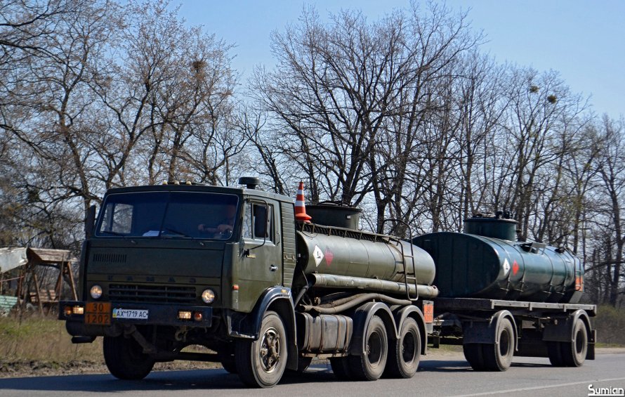 КАМАЗ 5320 АЦ 9 военный