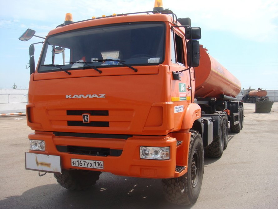 КАМАЗ 6540 бензовоз