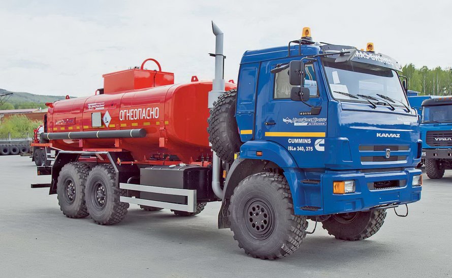 КАМАЗ 43118 бензовоз
