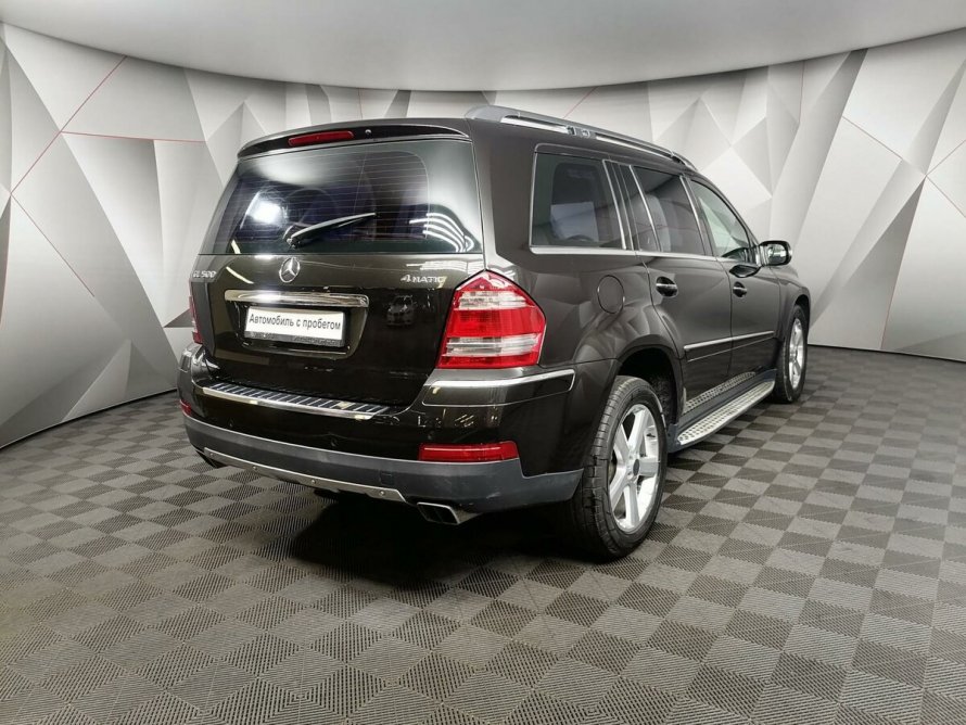 Mercedes Benz gl 550