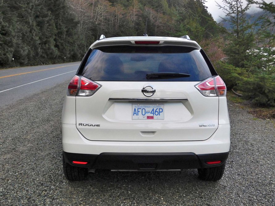 Nissan Rogue 2019 зад