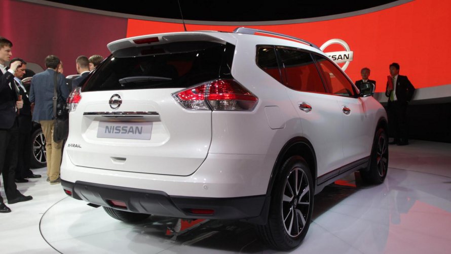 Nissan x Trail 2020 сзади