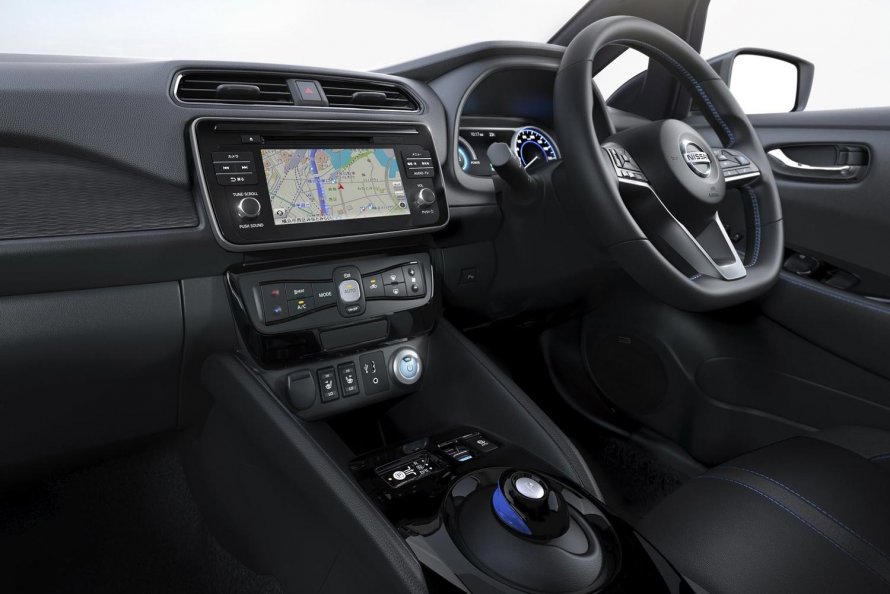 Nissan Leaf 2018 Interior