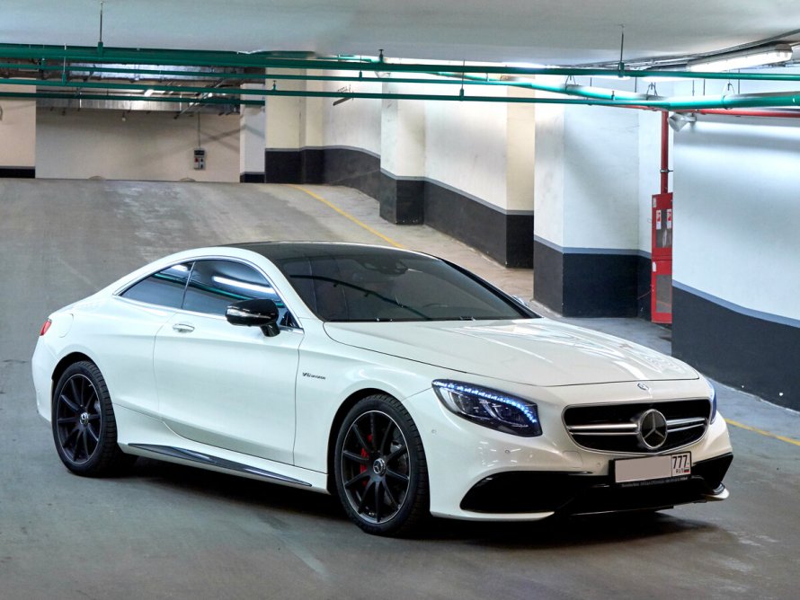 Mercedes s63 AMG Coupe