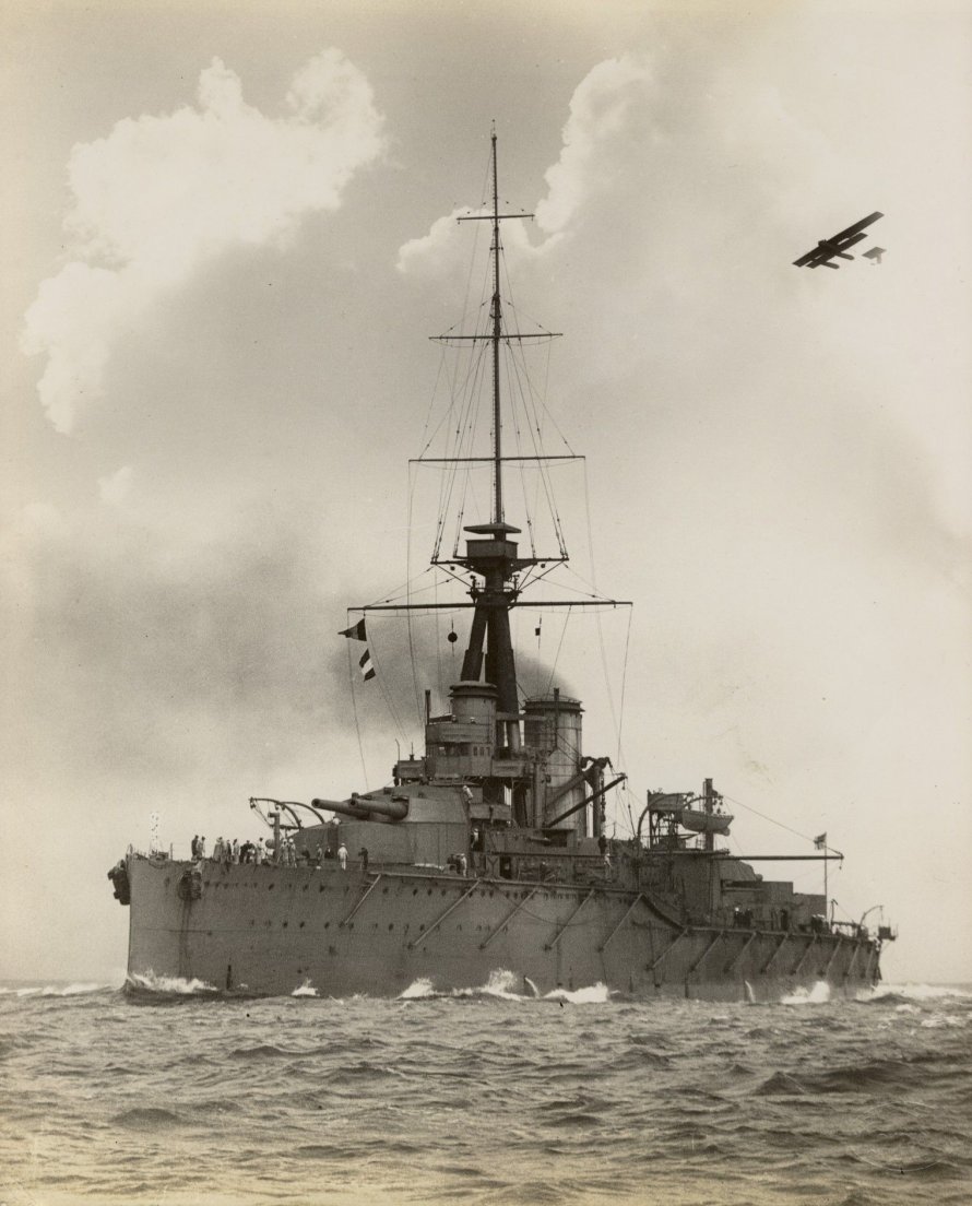HMS Dreadnought — британский линкор