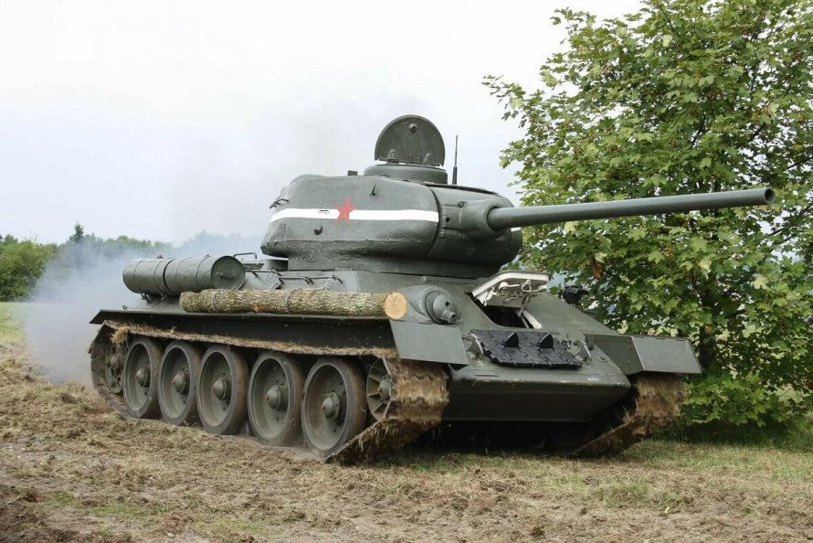 Танк т-34-85
