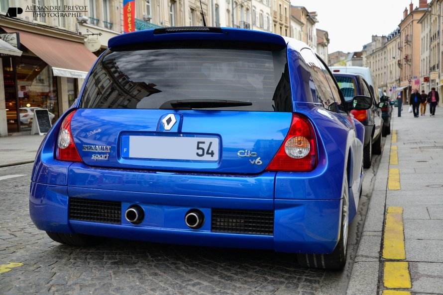 Рено Клио v6 Sport