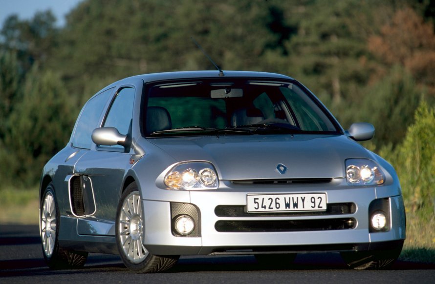 Renault Clio v6 2003
