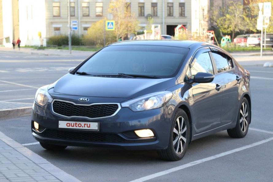 Киа Серато 2014 седан