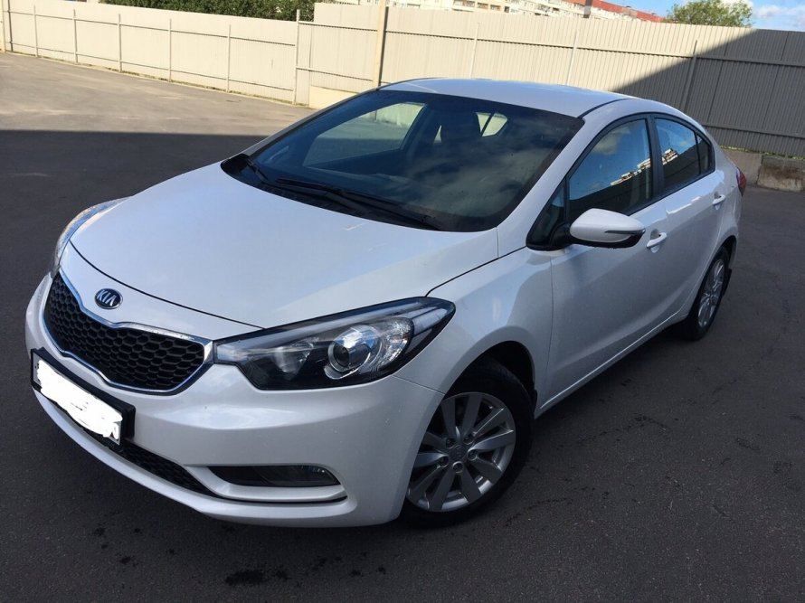Kia Cerato 2021 белая