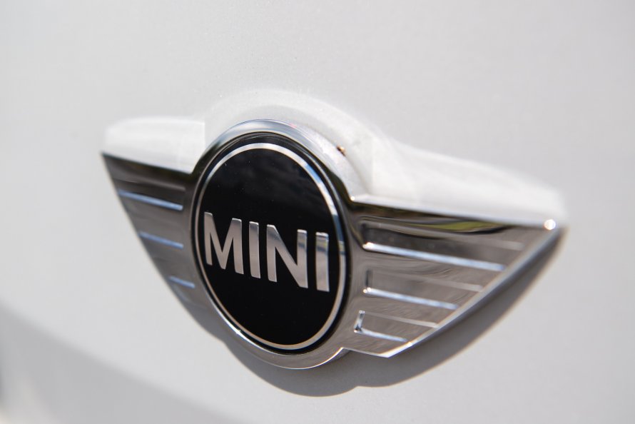 Mini Cooper logo