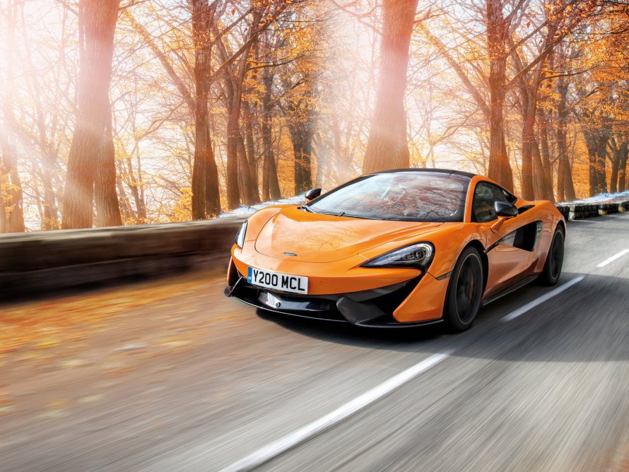 Желтый MCLAREN 570s