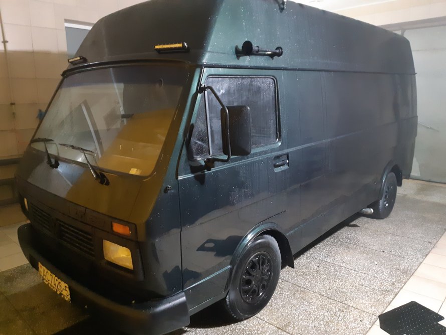 VW lt1