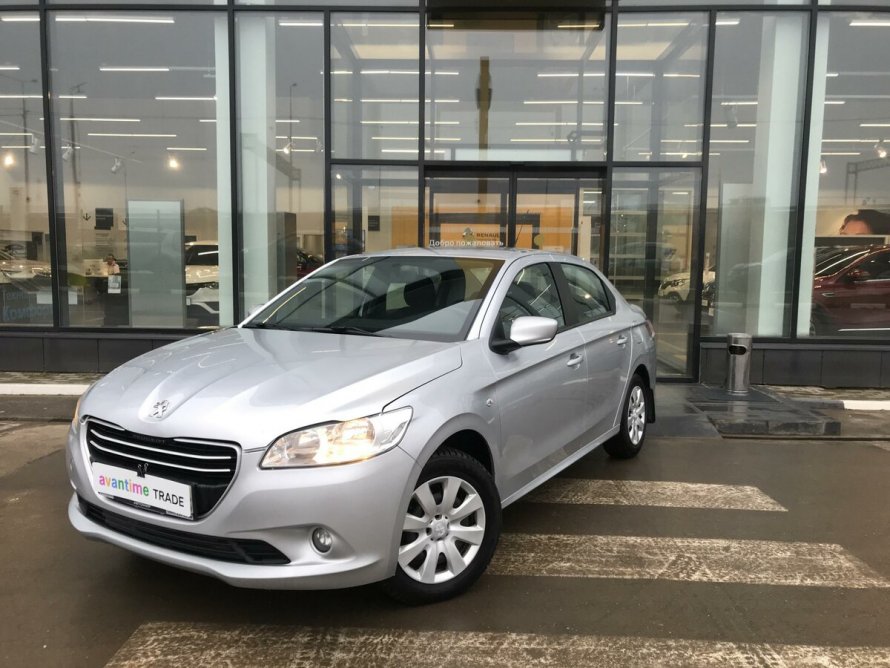 Peugeot 301 i