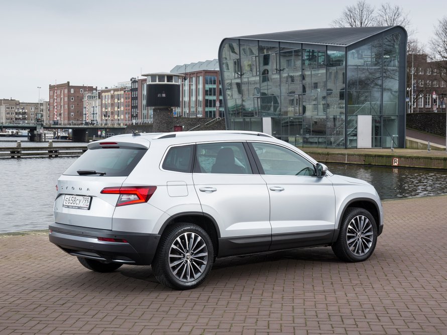 Skoda Karoq место для задних пассажиров