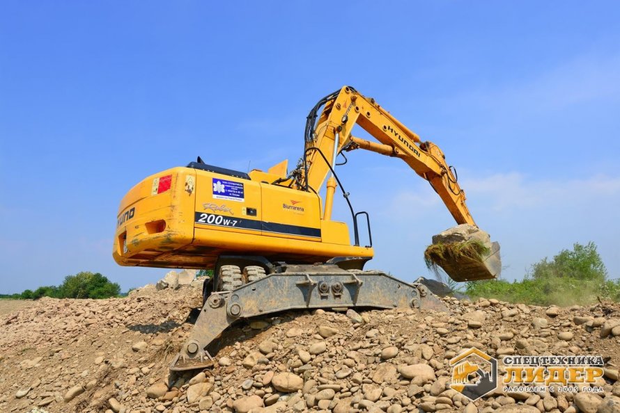 Hyundai r200w-7