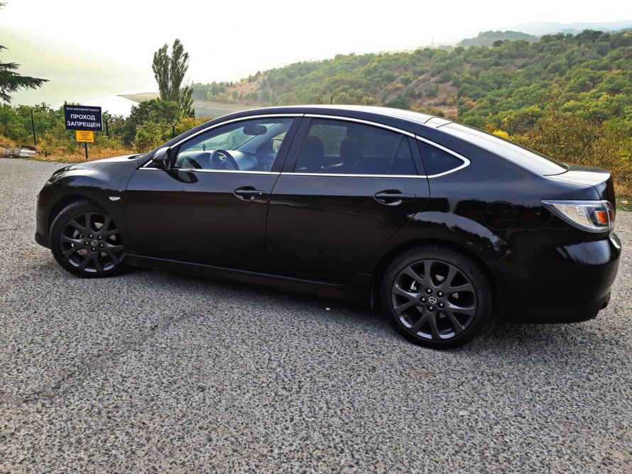 Mazda 6 GH черная